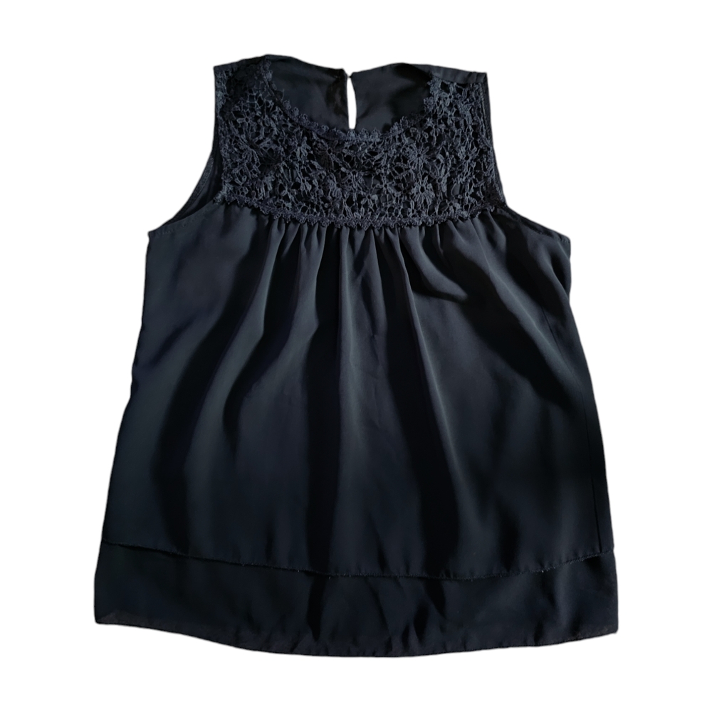 Black Lace Sleeveless Top